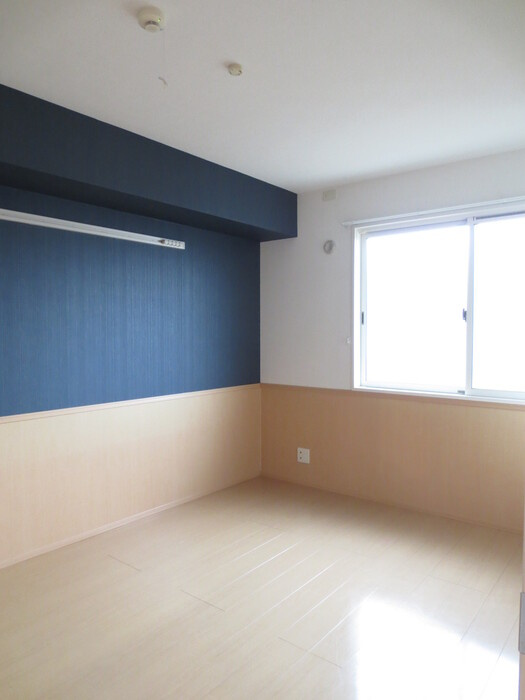 プレジオ南恒久の洋室|202 北側洋室