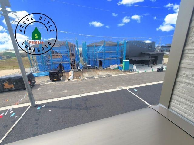 宇土市岩古曽町第2-7棟（4号棟）の展望|窓から緑が見える物件も魅力的です。