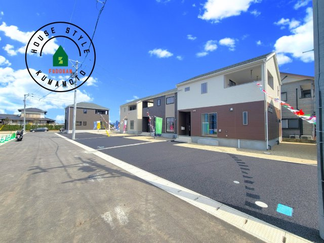 宇土市岩古曽町第2-7棟（4号棟）の前面道路含む現地写真|見学の時間などお気軽にお問い合わせ下さい。