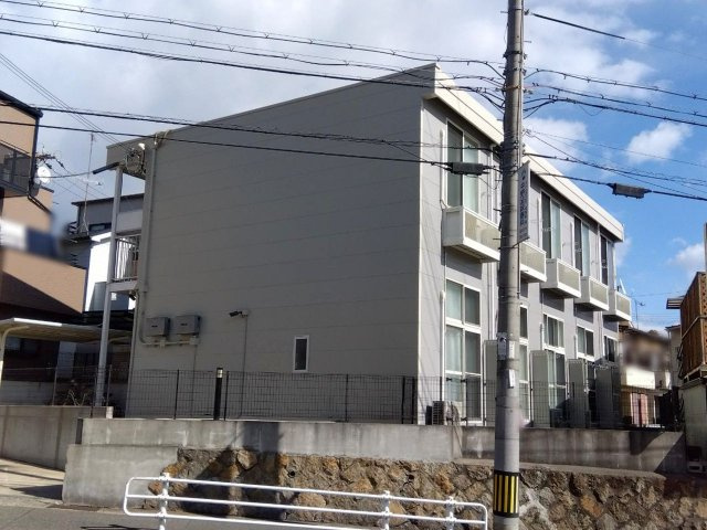 神戸市長田区平和台町１丁目のアパート