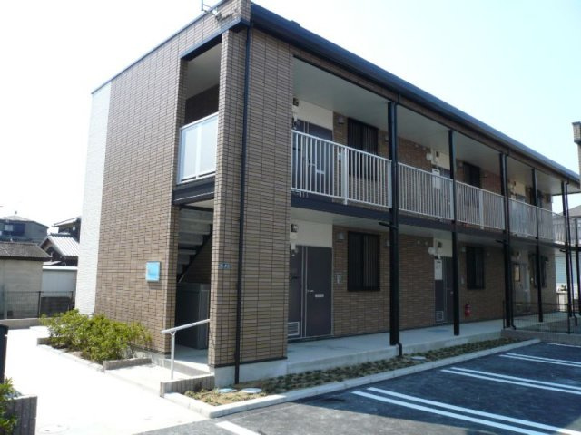 加古郡播磨町南大中２丁目のアパート