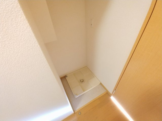 レオネクスト秋桜の設備|洗濯機置き場