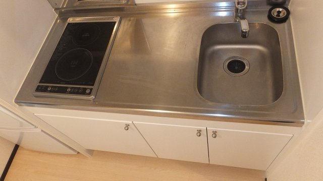 神戸市長田区長田天神町２丁目の賃貸マンションのキッチン