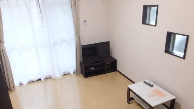 神戸市兵庫区石井町４丁目の賃貸マンションの居間・リビング|高遮音界壁仕様で快適生活