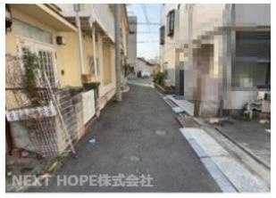 【前面道路含む現地写真】 | リフォーム完成！尼崎市昭和南通８丁目中古テラスハウス　 | 前面道路は西側に幅員約2.7ｍです♪