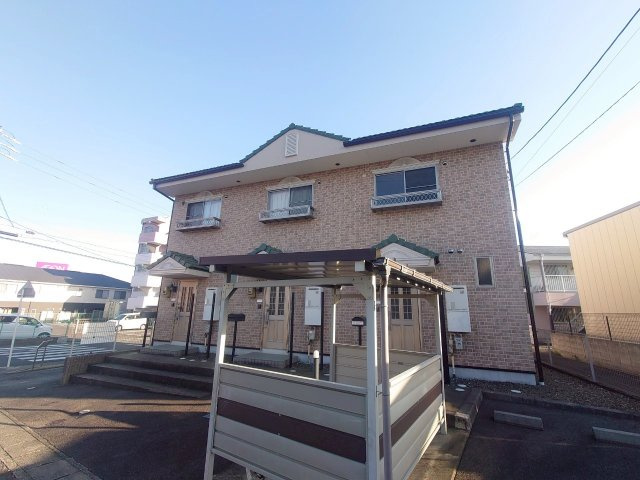 サンセラヴィの外観