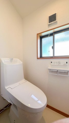 【トイレ】 | 横浜市泉区上飯田町 中古戸建 全1棟