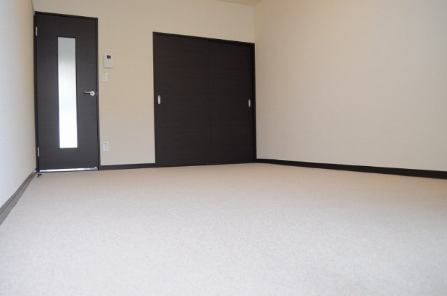 神戸市北区八多町中の賃貸マンションの居間・リビング