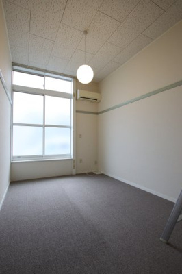 【洋室】 | ブルーマカロン汐ノ宮