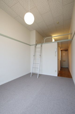 【洋室】 | ブルーマカロン汐ノ宮