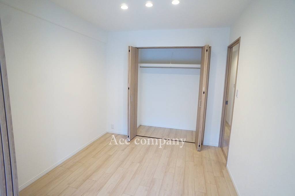 【寝室】の画像