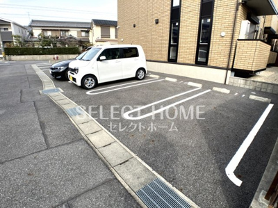 【駐車場】 | セジュール上地 | カースペースがあります