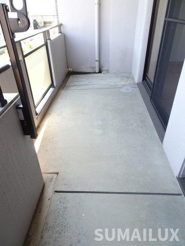 熊本市東区小山２丁目の賃貸マンションのバルコニー
