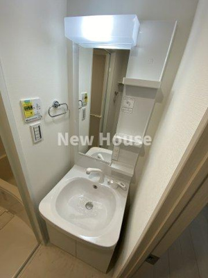 【洗面所】 | レオーネ志村坂上