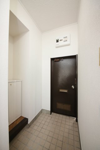 コーポアゲの玄関