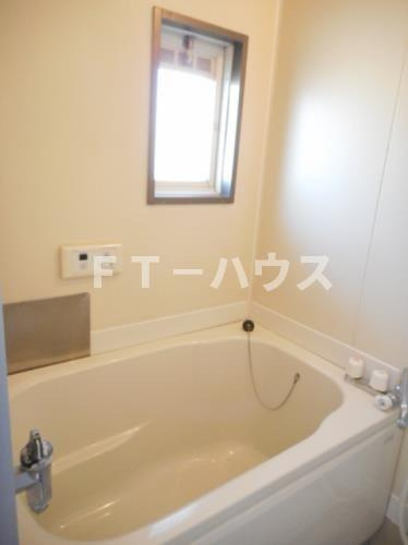 スターダスト石川の浴室