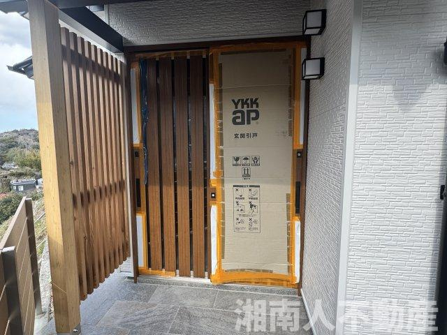 鎌倉市笛田６丁目１８－５戸建ての玄関|シンプルで使いやすい玄関です