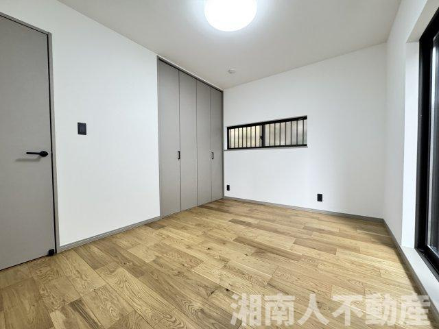 鎌倉市笛田６丁目１８－５戸建ての洋室|個人の部屋や寝室として使える洋室です