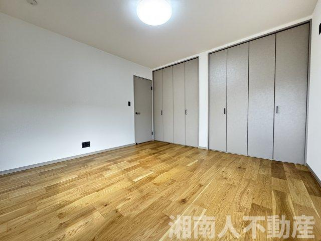 鎌倉市笛田６丁目１８－５戸建ての洋室|洋室です