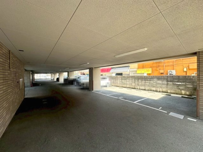 【駐車場】 | ルグラン服部