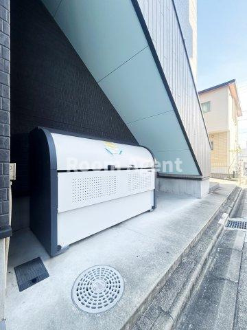 Haus　Ruhe　高畑(ハウスルーエタカバタのエントランス