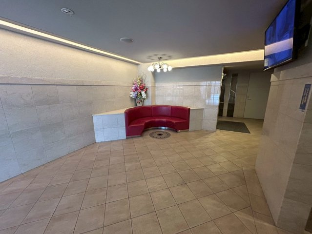 M.hills西本町のロビー