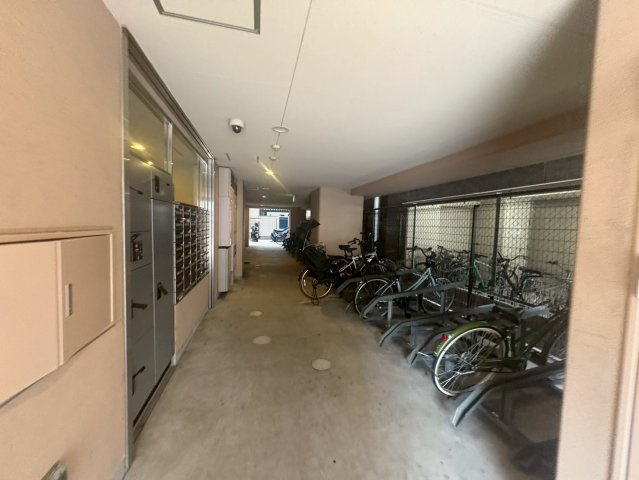 M.hills西本町のロビー