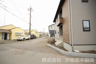 【前面道路含む現地写真】 | 〇接道〇
東側接道です/2025.4.20撮影。