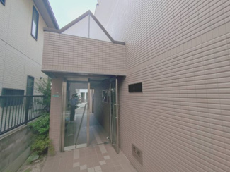 【エントランス】