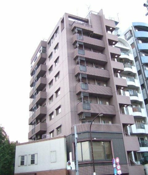 金泉ビルの外観