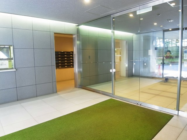 四番町プラザのエントランス|四番町プラザ