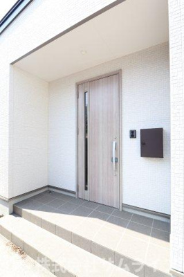 【玄関】 | 宮町戸建て