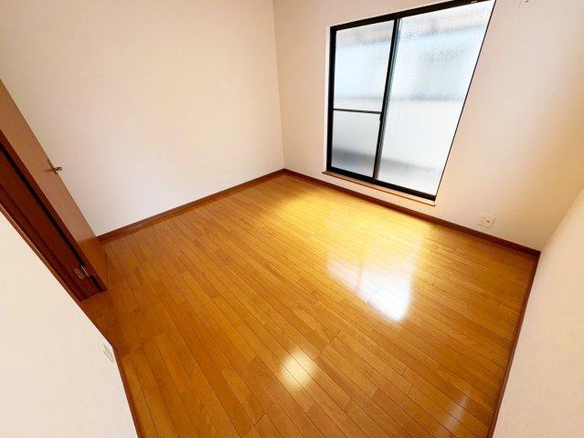 久我西出町