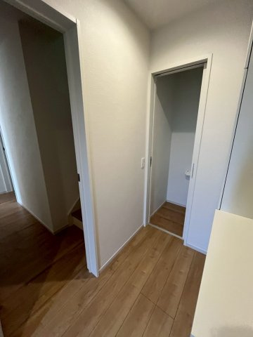 堺市北区野遠町　新築戸建て全一棟の玄関|すっきりとした玄関です