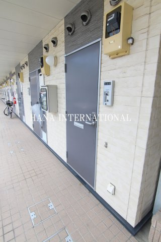 レオパレスボニータドイスのエントランス