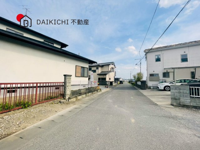 【前面道路含む現地写真】 | 行田市若小玉　中古戸建