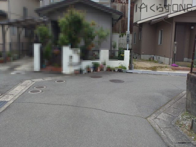 【前面道路含む現地写真】 | 姫路市広畑区吾妻町2丁目／中古戸建