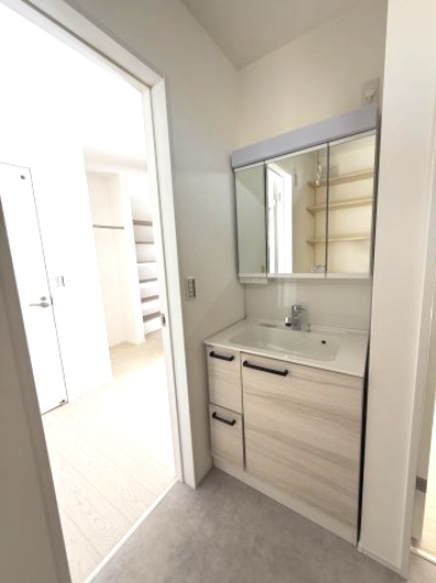 【独立洗面台】 | 滝寺建売