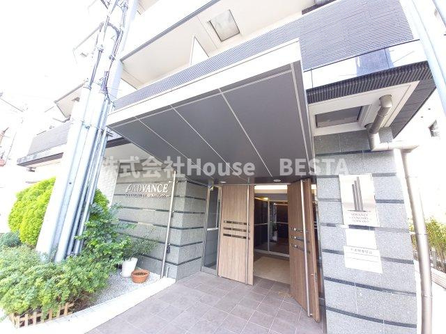 アドバンス三宮シュロスの外観パース