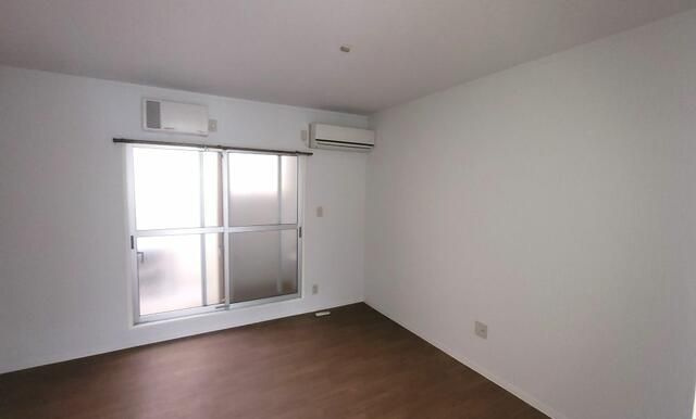 西鶴間１丁目住居付店舗の寝室