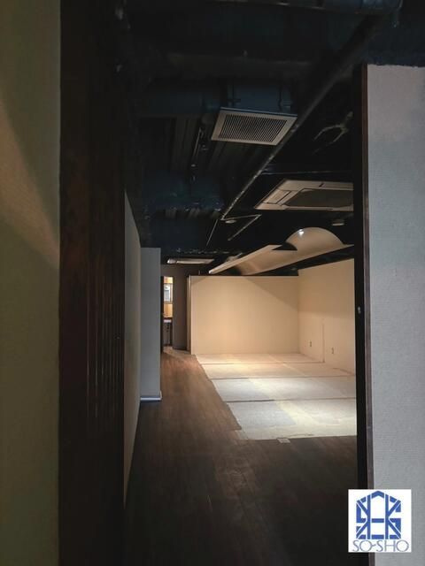 相湘紅谷町ビルの寝室