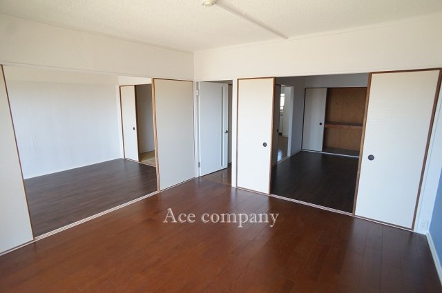 【内装】 | メガロコープ平野1号棟 | 【洋室8帖】