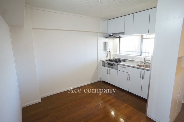 【内装】 | メガロコープ平野1号棟 | 【キッチンスペース：5帖】
