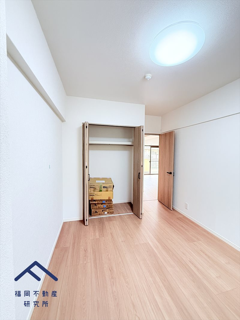 ベルヴィ香椎壱番館の洋室