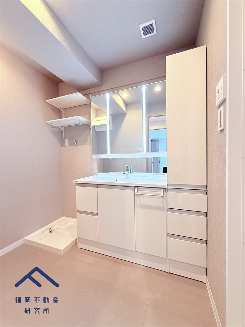 ベルヴィ香椎壱番館の独立洗面台