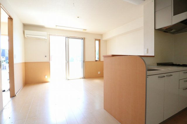 ローズコート・H　D棟の居間・リビング|※別部屋のイメージ写真です。