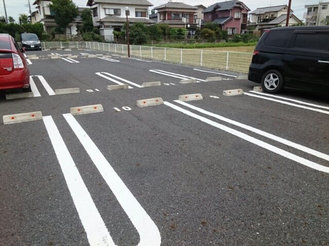 カフリーィエDの駐車場