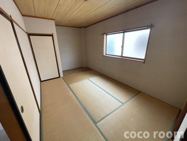 リバーシティ杉森Aの和室