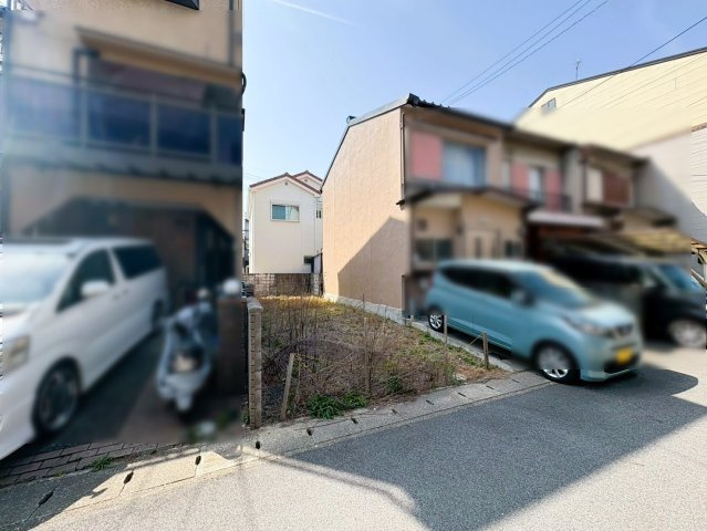 羽束師菱川町の前面道路含む現地写真