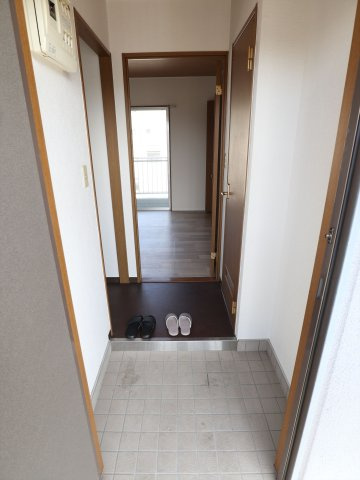 第5おおぎビルの玄関